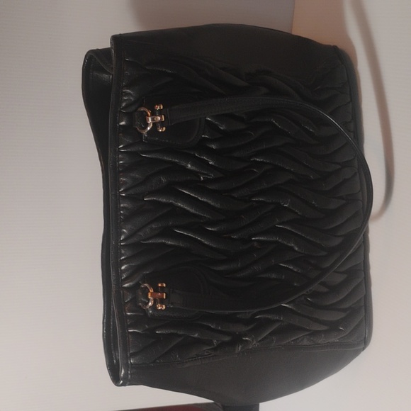 Coach 34564 Gathered Leather Kitt Carryall Tote - Picture 4 of 11